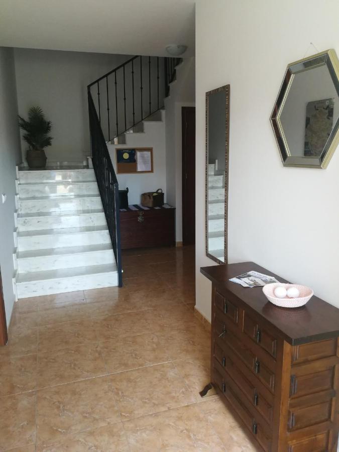 Apartamento Villa Soterrana Trujillo Exterior photo